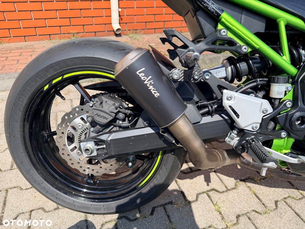 Kawasaki Z 900 - 5