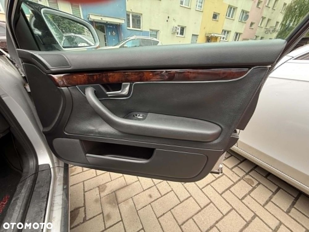 Audi A4 Avant 1.8T Quattro - 14