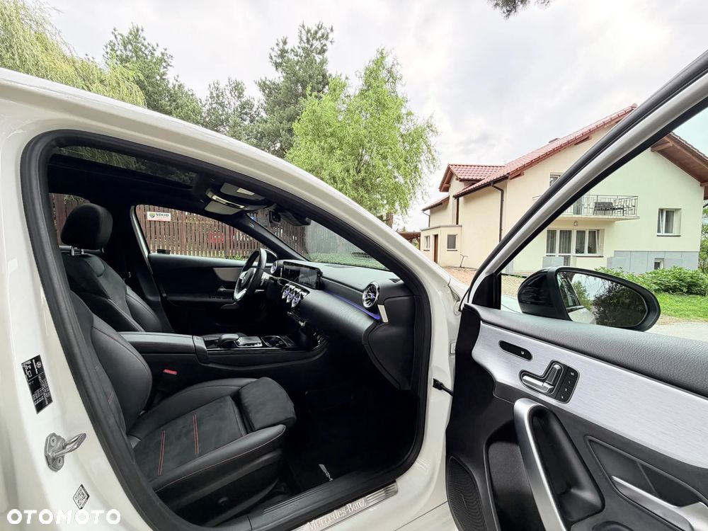 Mercedes-Benz Klasa A 200 AMG Line 7G-DCT - 26