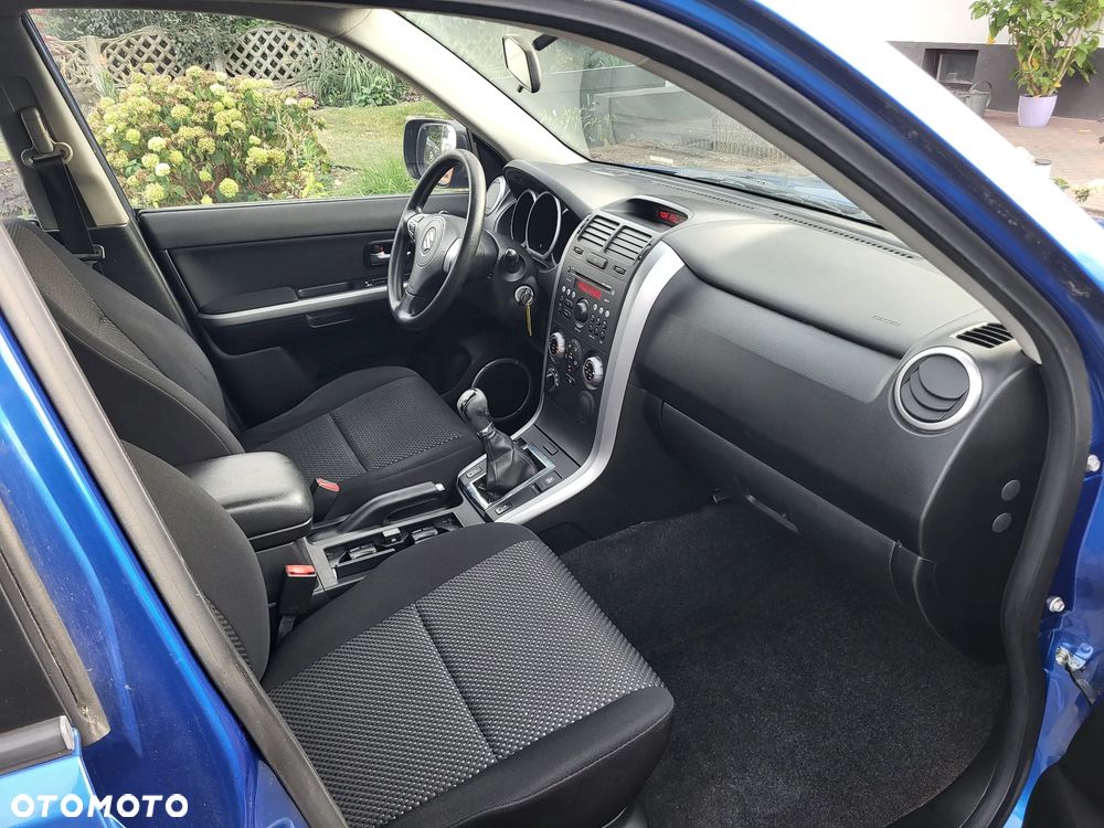 Suzuki Grand Vitara 1.9 DDiS Comfort - 29