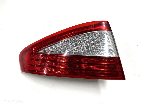 LAMPA TYŁ LEWA FORD	MONDEO MK4 2007-