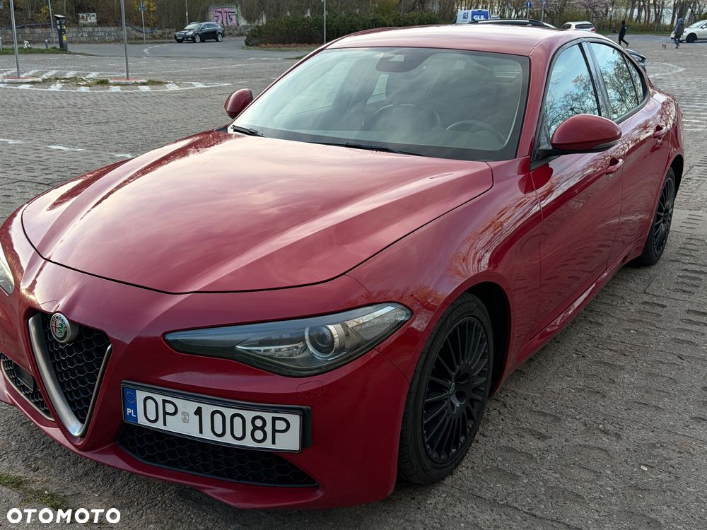 Alfa Romeo Giulia - 1