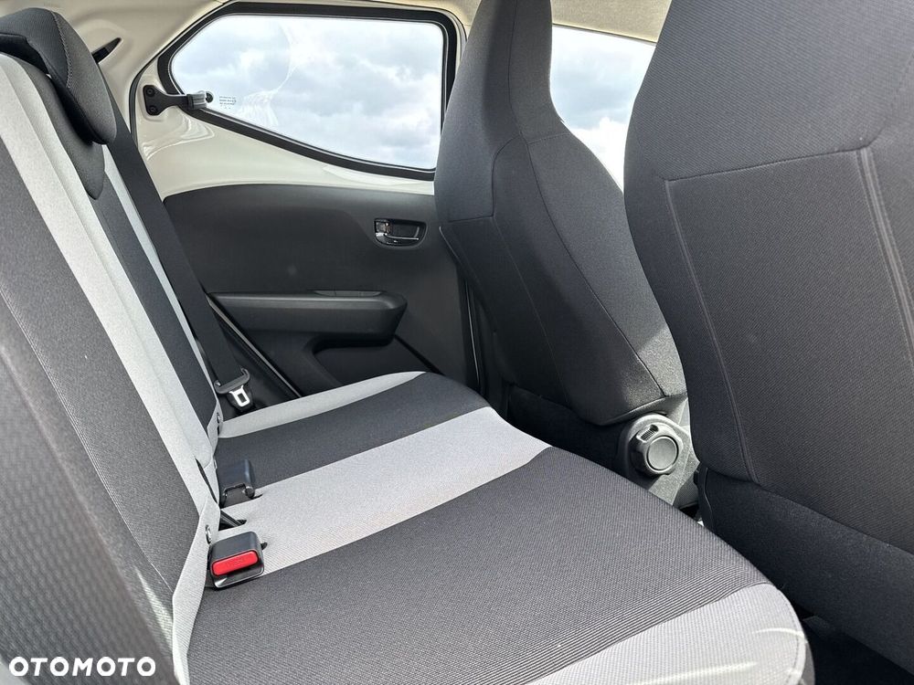 Toyota Aygo - 11