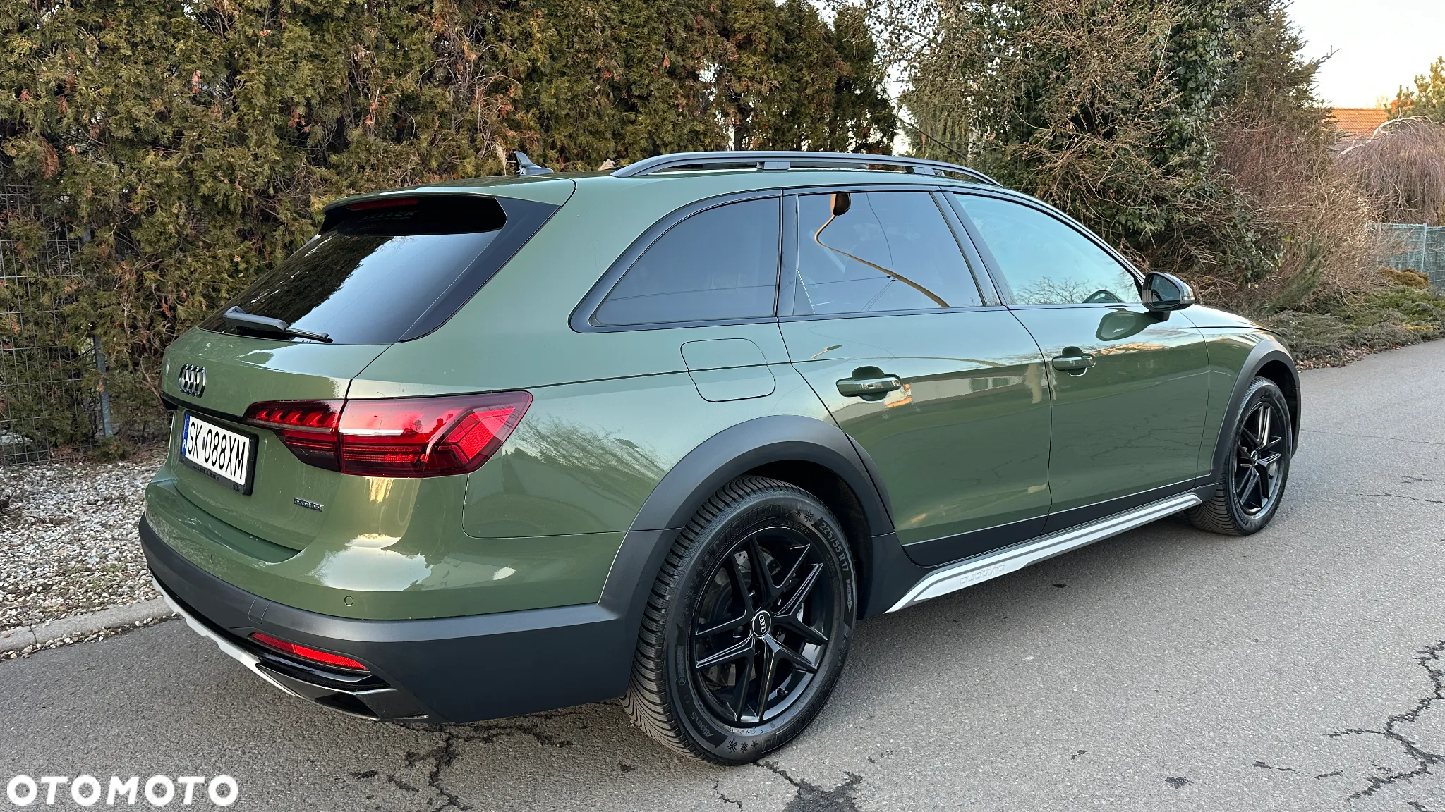 Audi A4 Allroad - 12