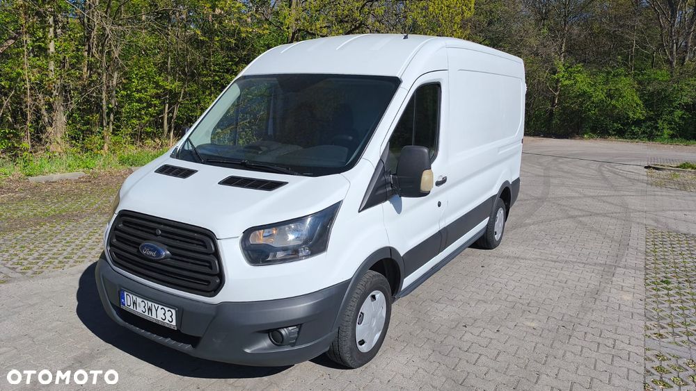 Ford Transit - 1