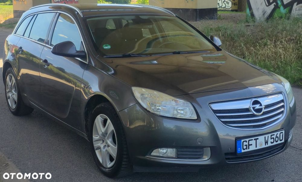 Opel Insignia 1.6 - 2