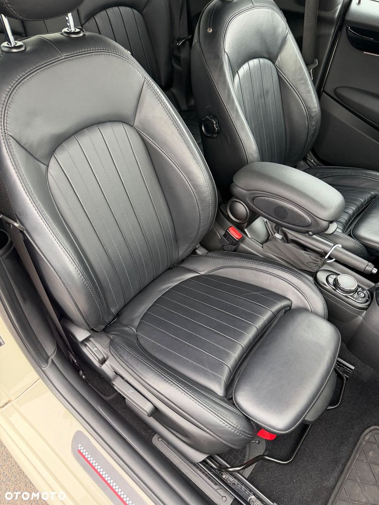MINI Cooper S Standard - 21