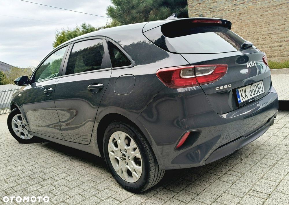 Kia Ceed - 5