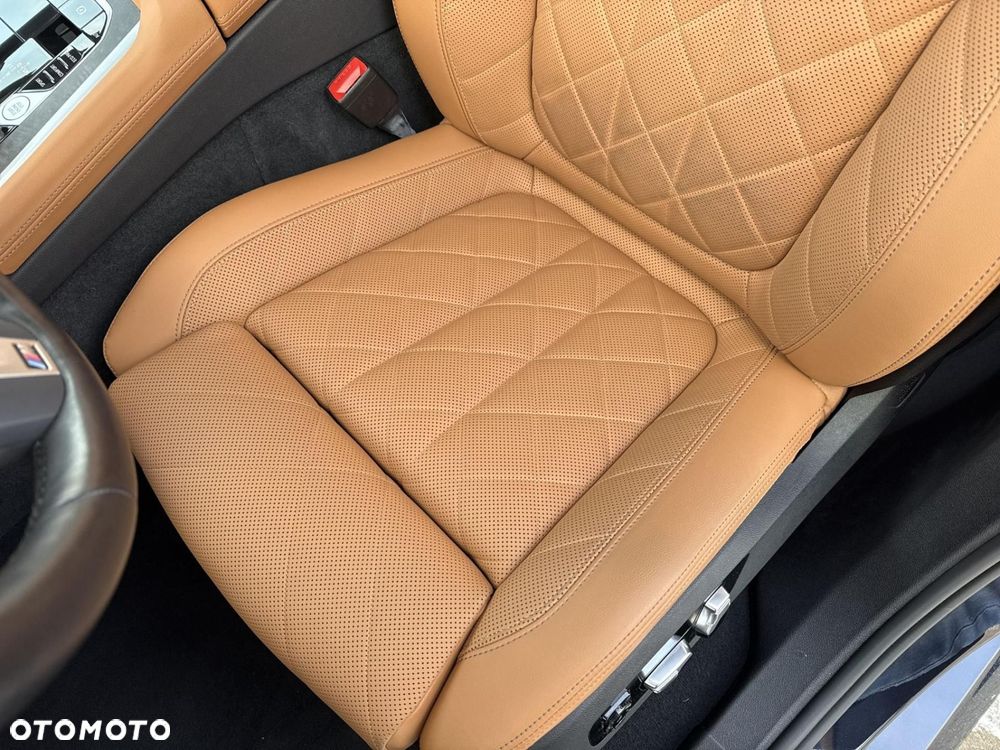 BMW X6 - 14