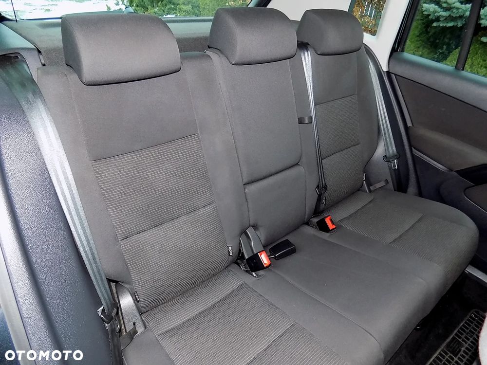 Volkswagen Tiguan - 21