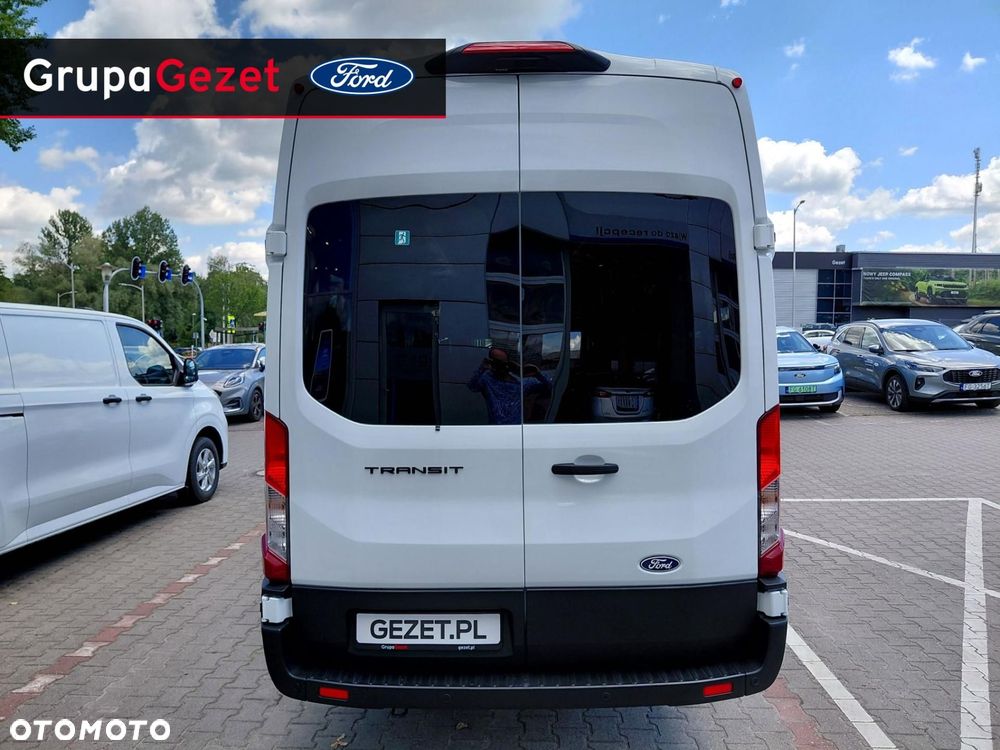 Ford Transit - 27