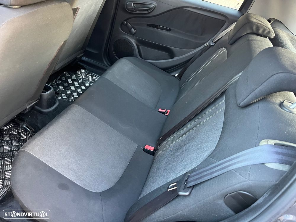 Fiat Punto Evo - 23