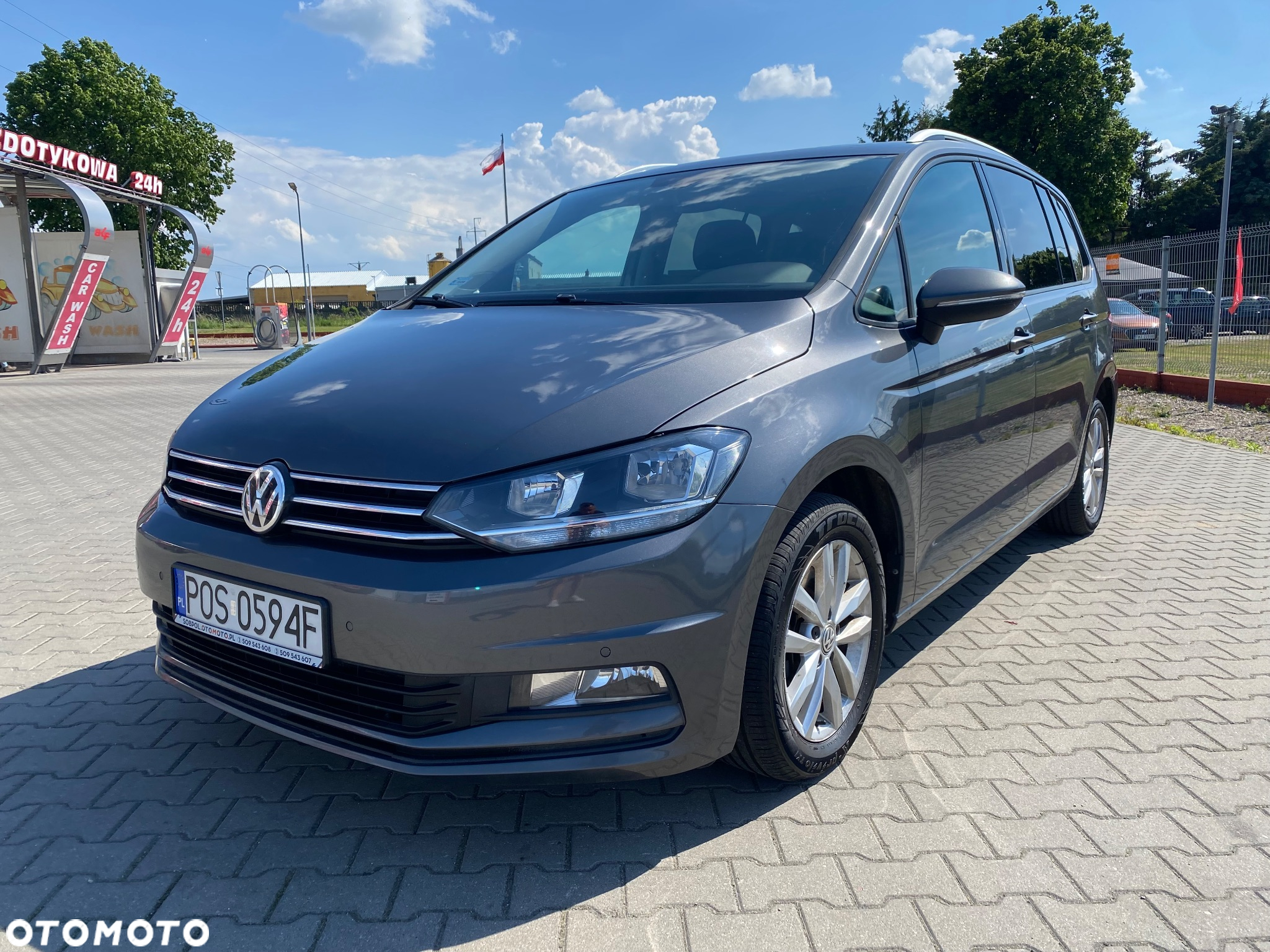 Volkswagen Touran 2.0 TDI BMT Highline DSG - 26