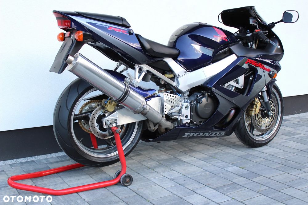 Honda CBR - 6