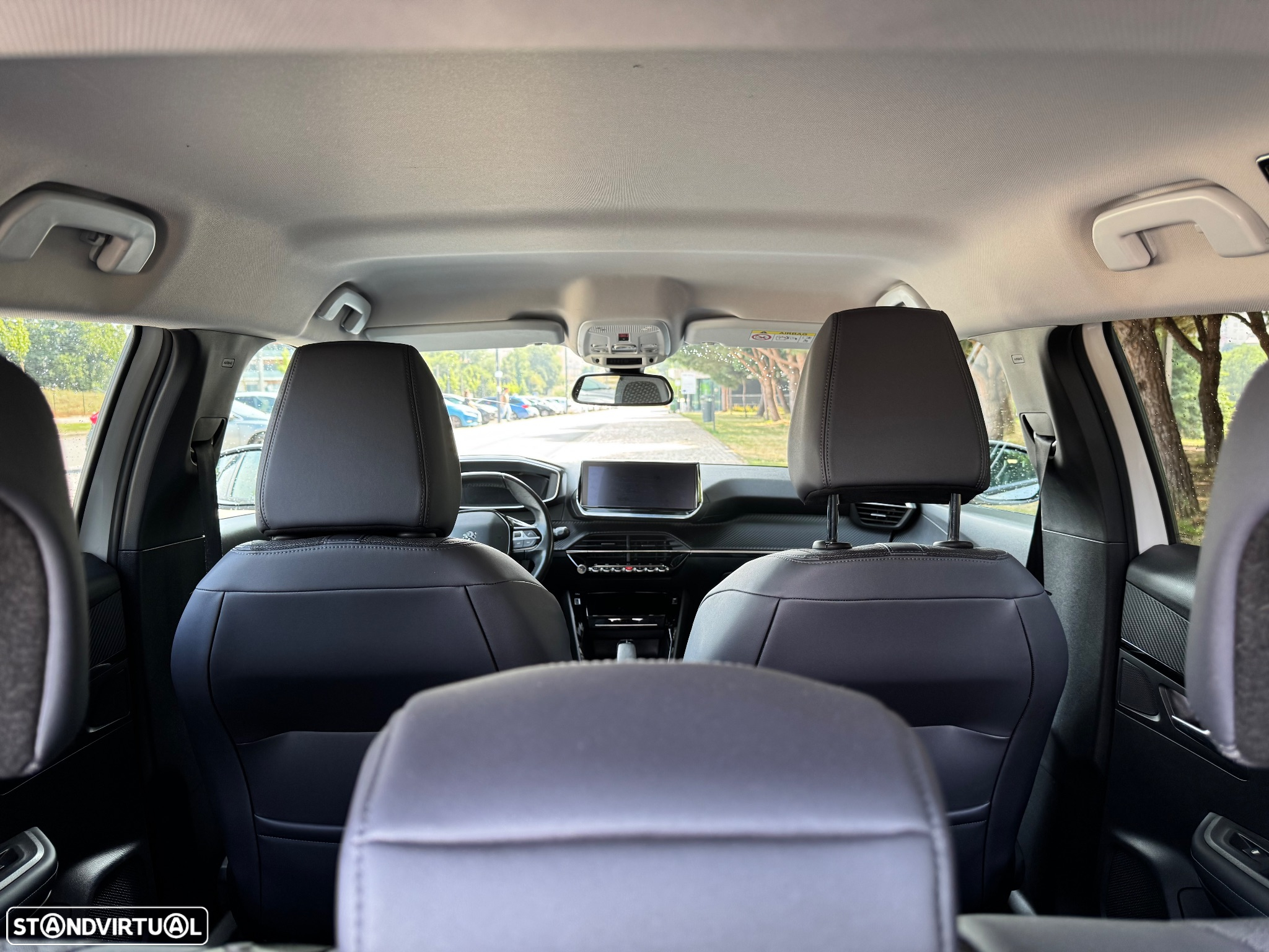 Peugeot e-2008 50 kWh Active Pack - 18