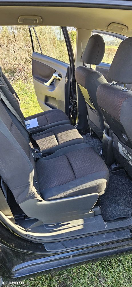 Toyota Verso 2.0 D-4D - 10