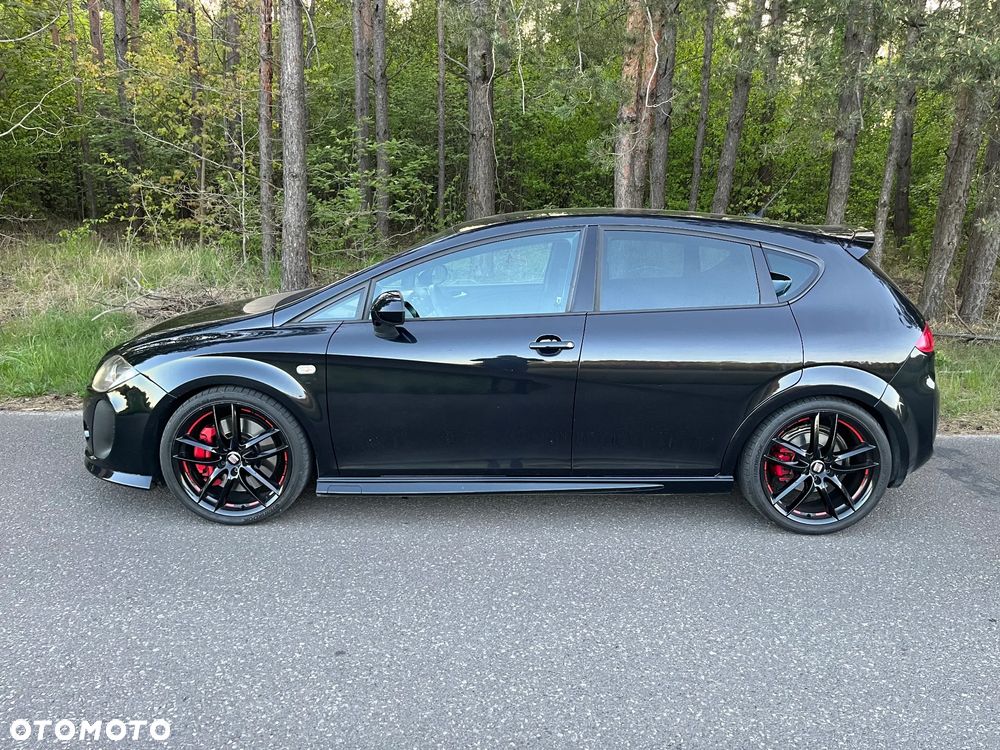 Seat Leon 2.0 TSI Cupra R - 2