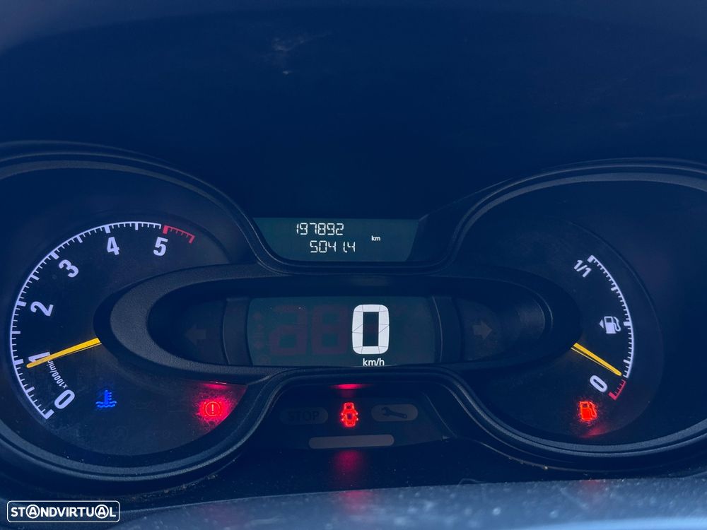 Opel Vivaro L2 3Lug Navi Iva Dedutivel - 9