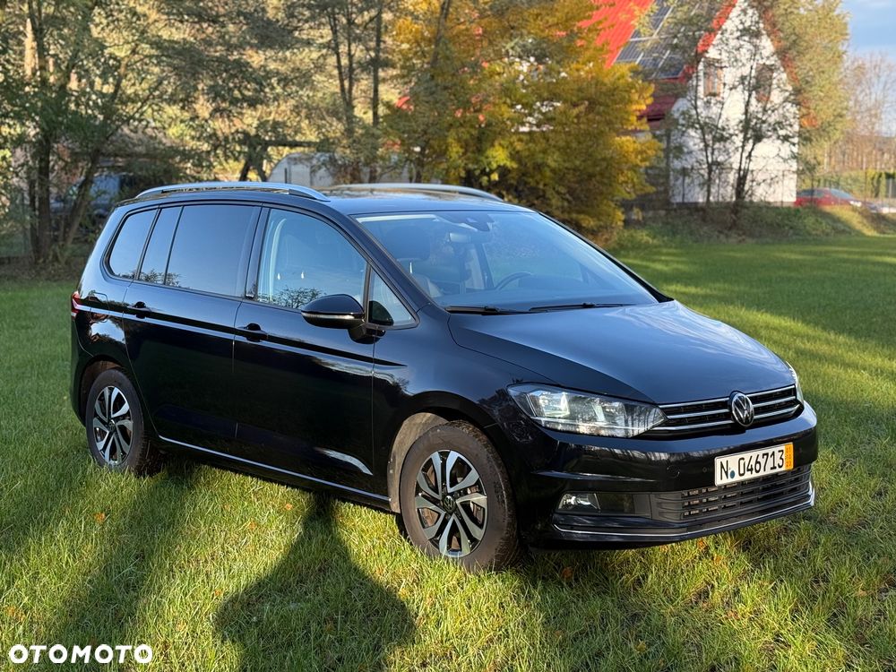 Volkswagen Touran 2.0 TDI SCR DSG ACTIVE - 6