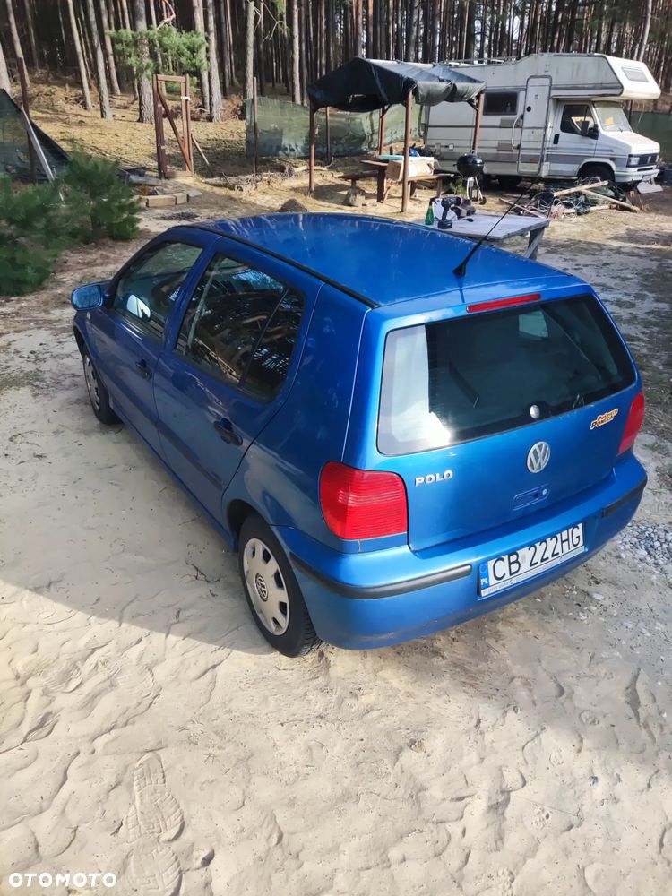 Volkswagen Polo - 4