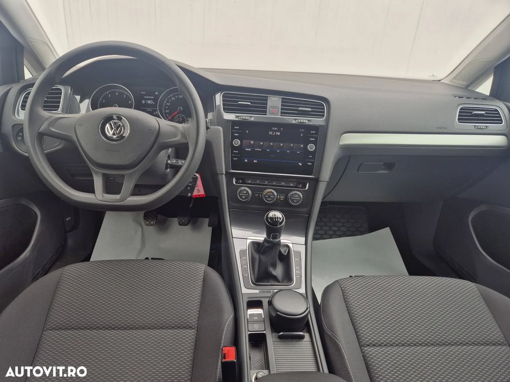 Volkswagen Golf 1.0 TSI Trendline - 12