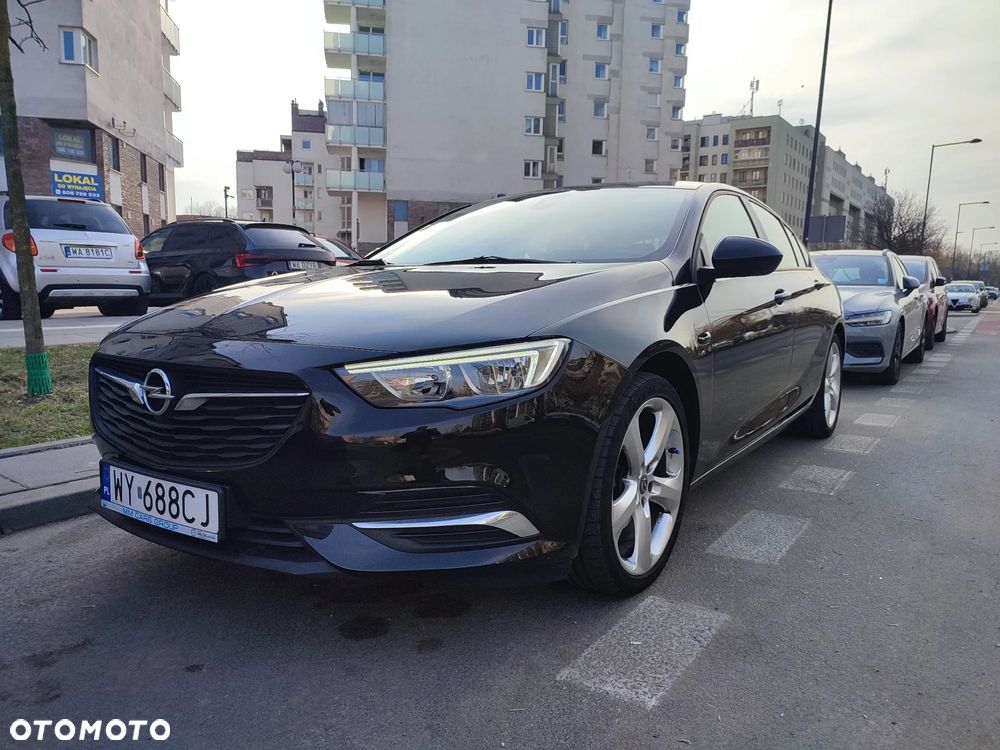 Opel Insignia 1.5 T Enjoy S&S - 8