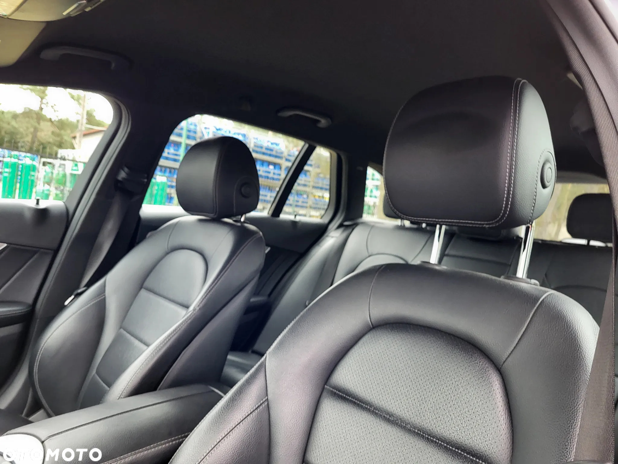 Mercedes-Benz Klasa C 220 d 4Matic 9G-TRONIC AMG Line - 17