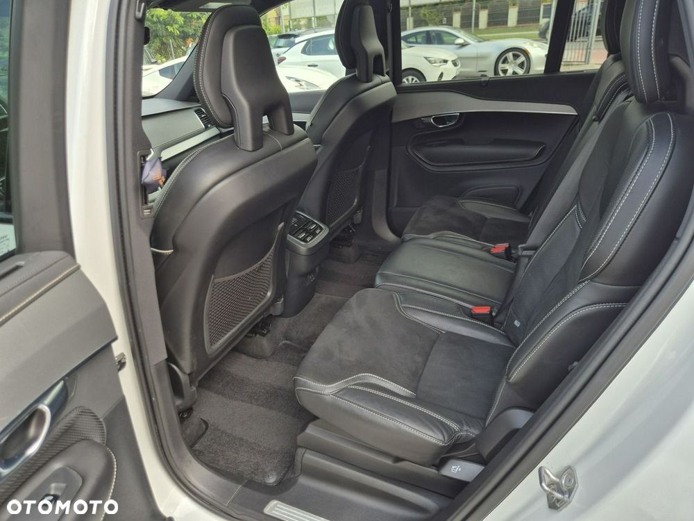 Volvo XC 90 D5 AWD R-Design - 24