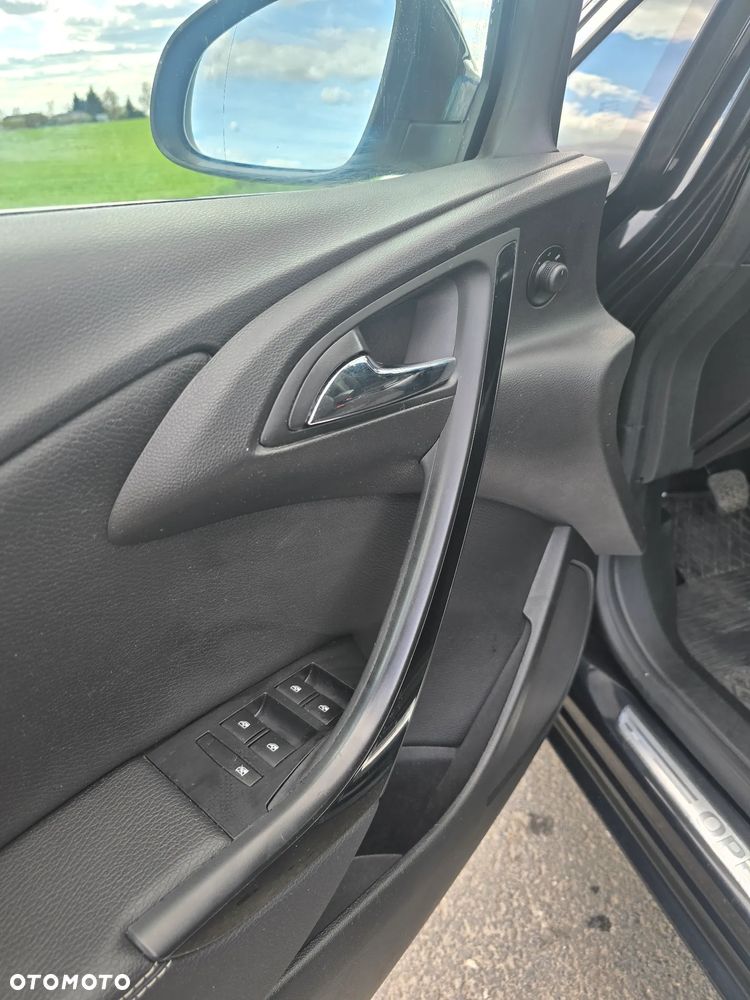 Opel Astra 2.0 CDTI Cosmo S&S - 16