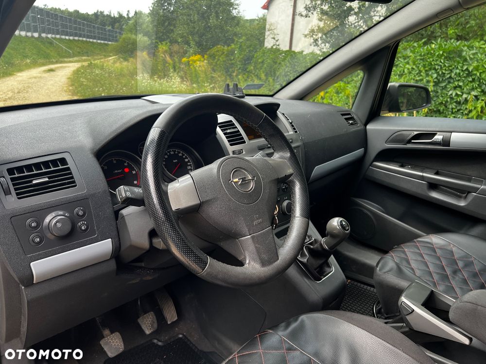 Opel Zafira 1.9 CDTI Enjoy - 13