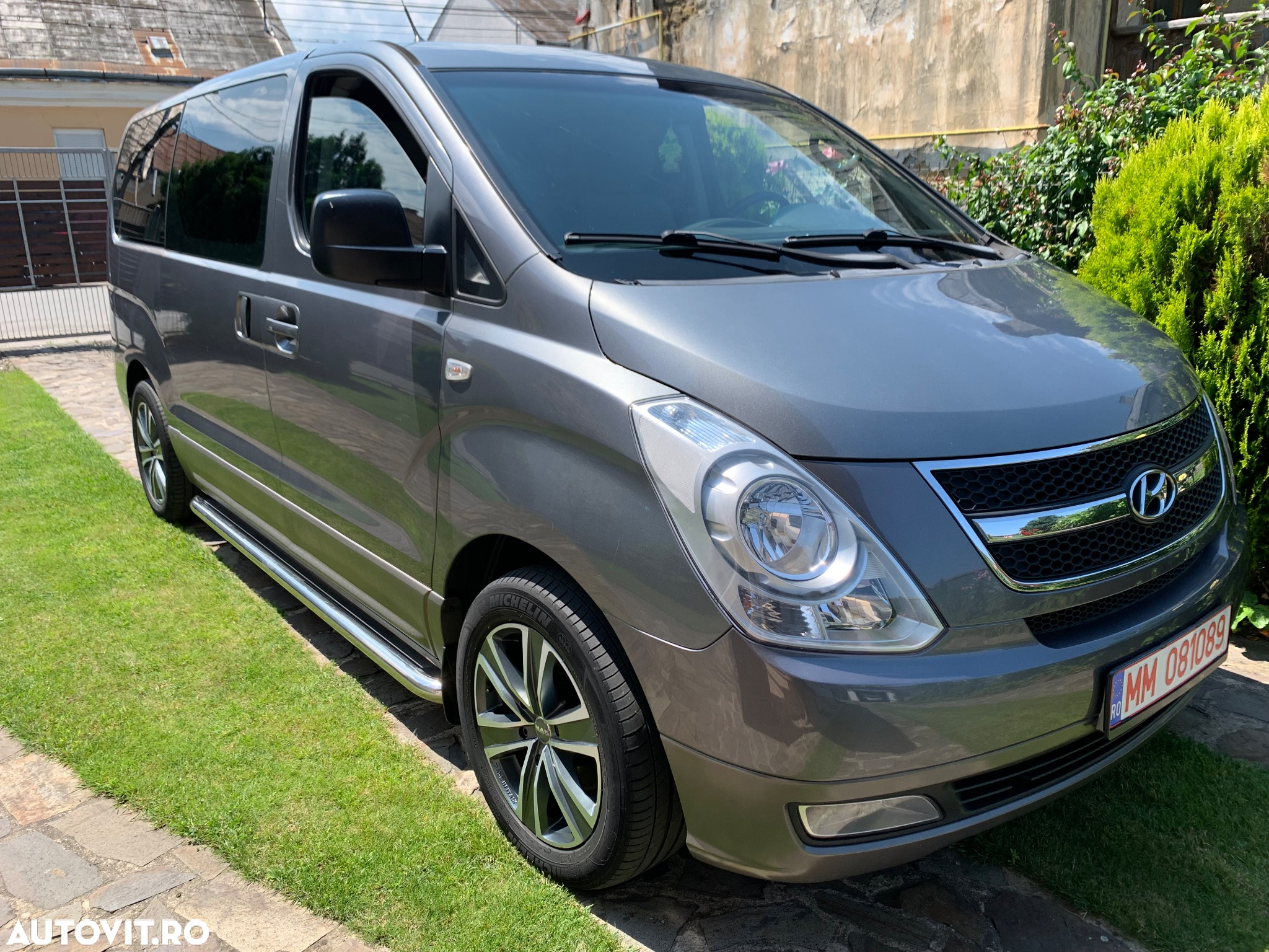 Hyundai H-1 2.5 CRDi Travel Comfort - 11