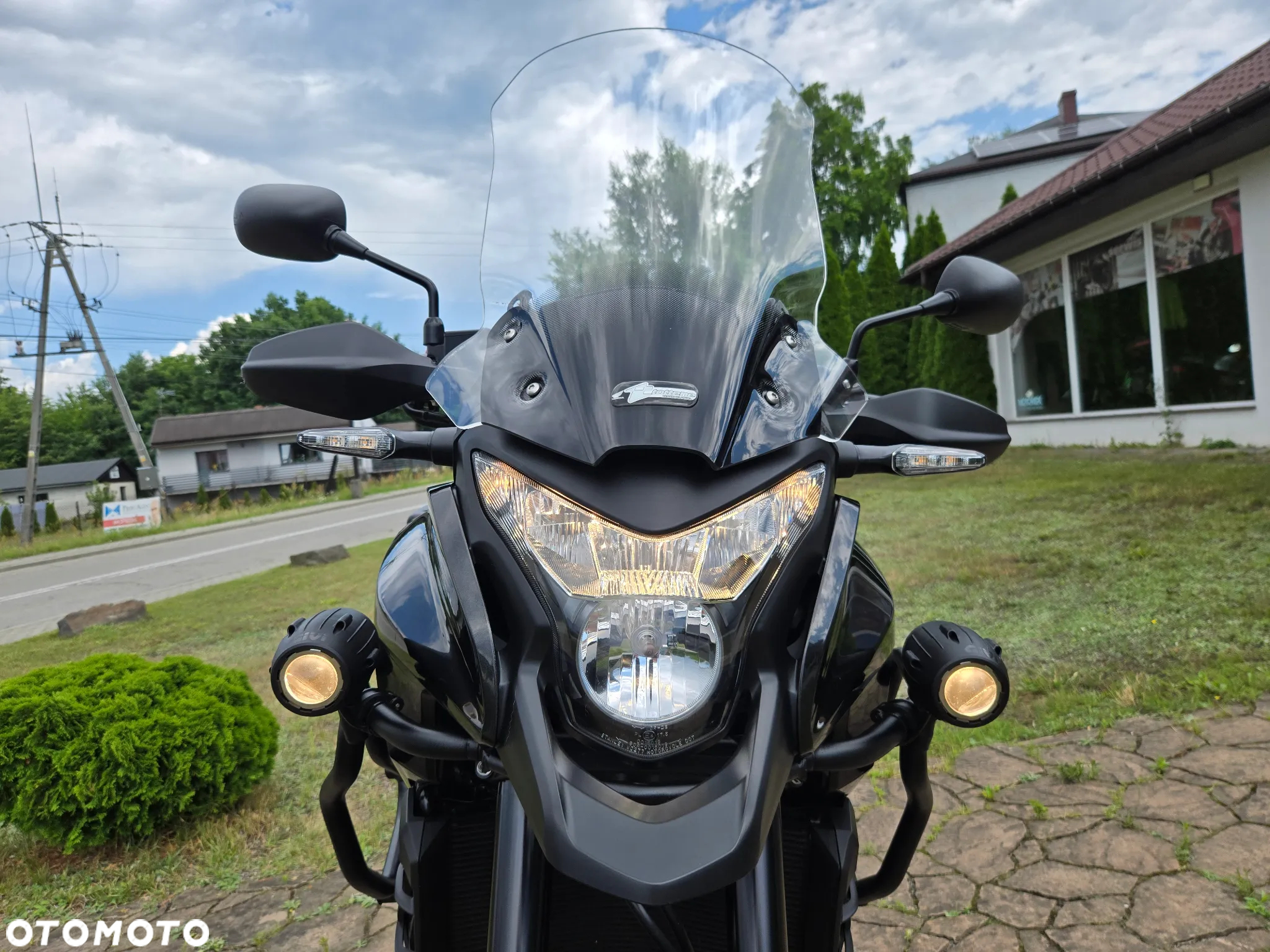 Honda VFR - 26