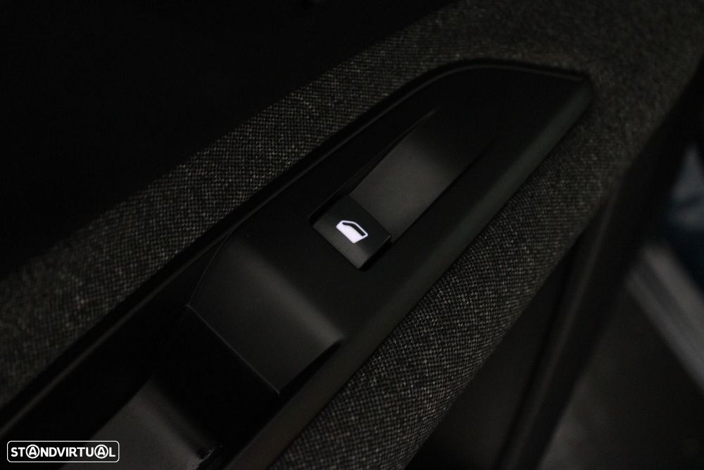 Peugeot 3008 1.5 BlueHDi Active - 30