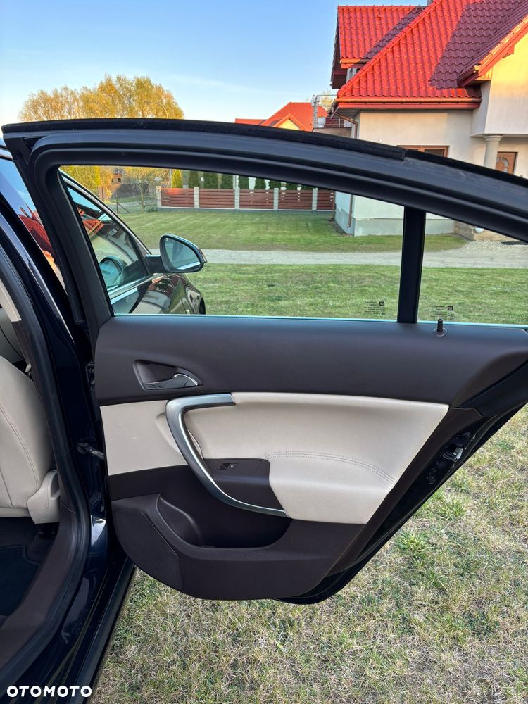 Opel Insignia 2.0 CDTI - 21