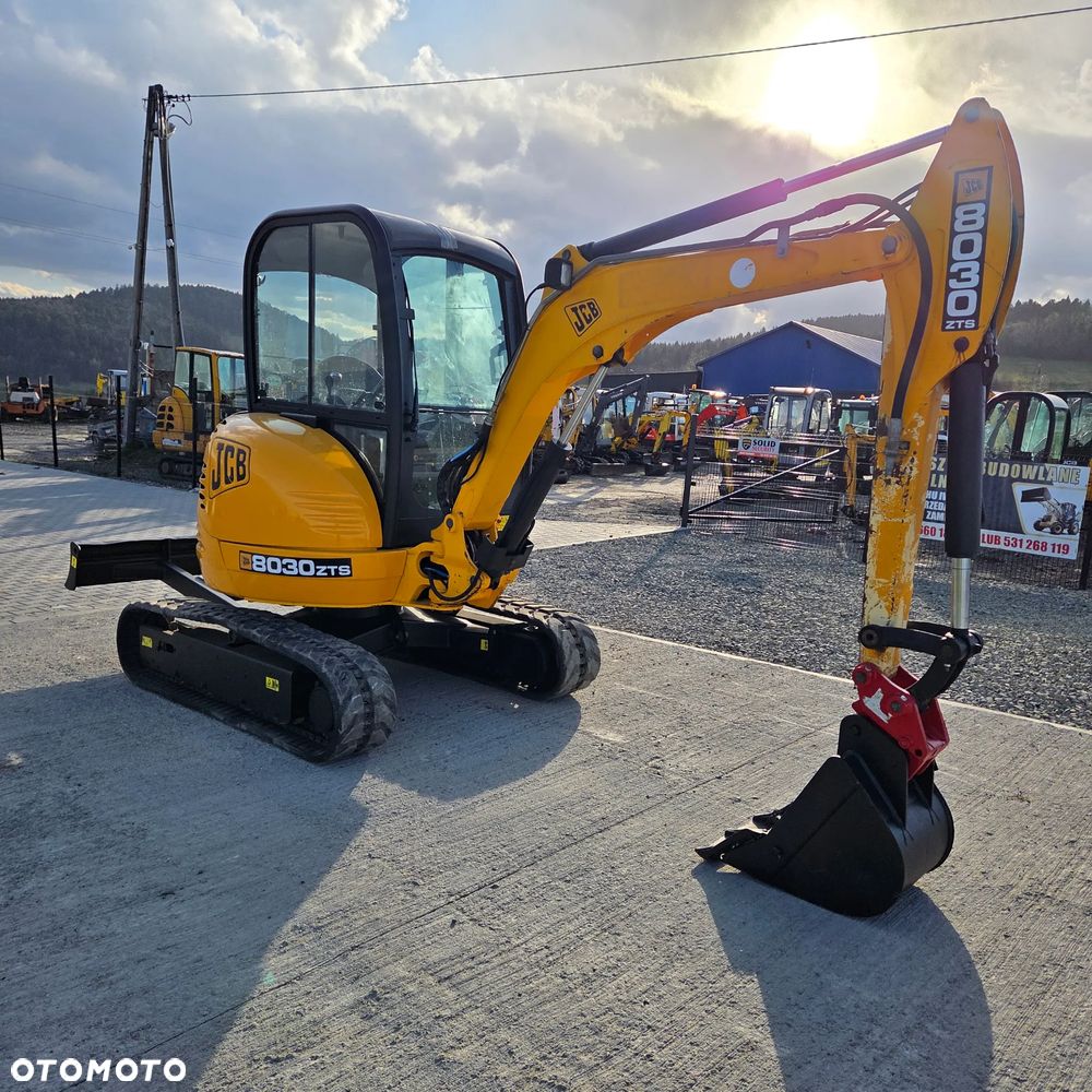 JCB 8030 - 4