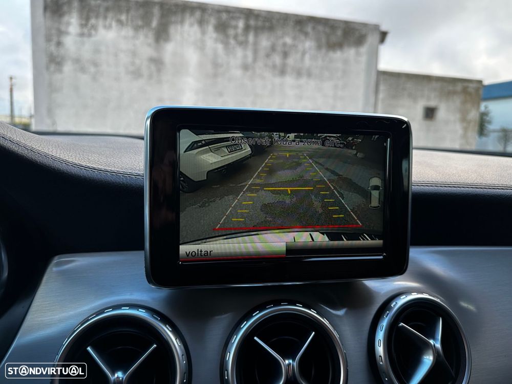 Mercedes-Benz GLA 220 CDi AMG Line - 29