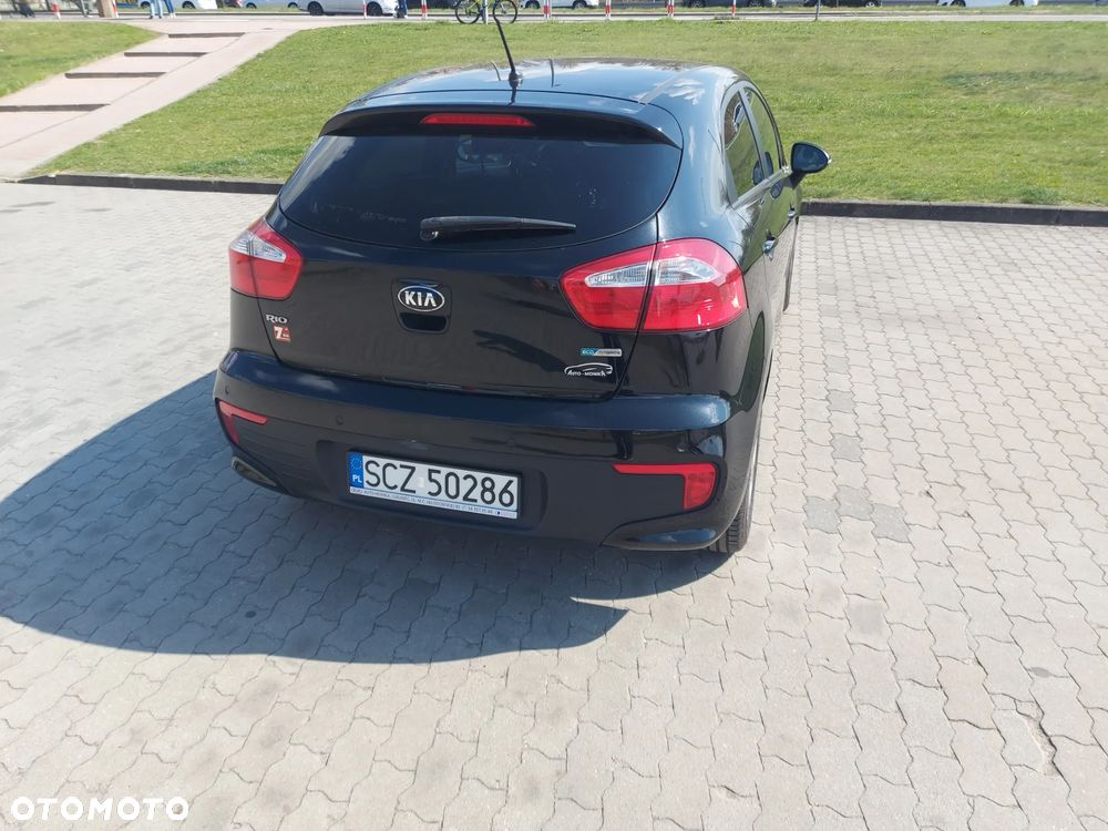 Kia Rio 1.4 L Business Line - 3