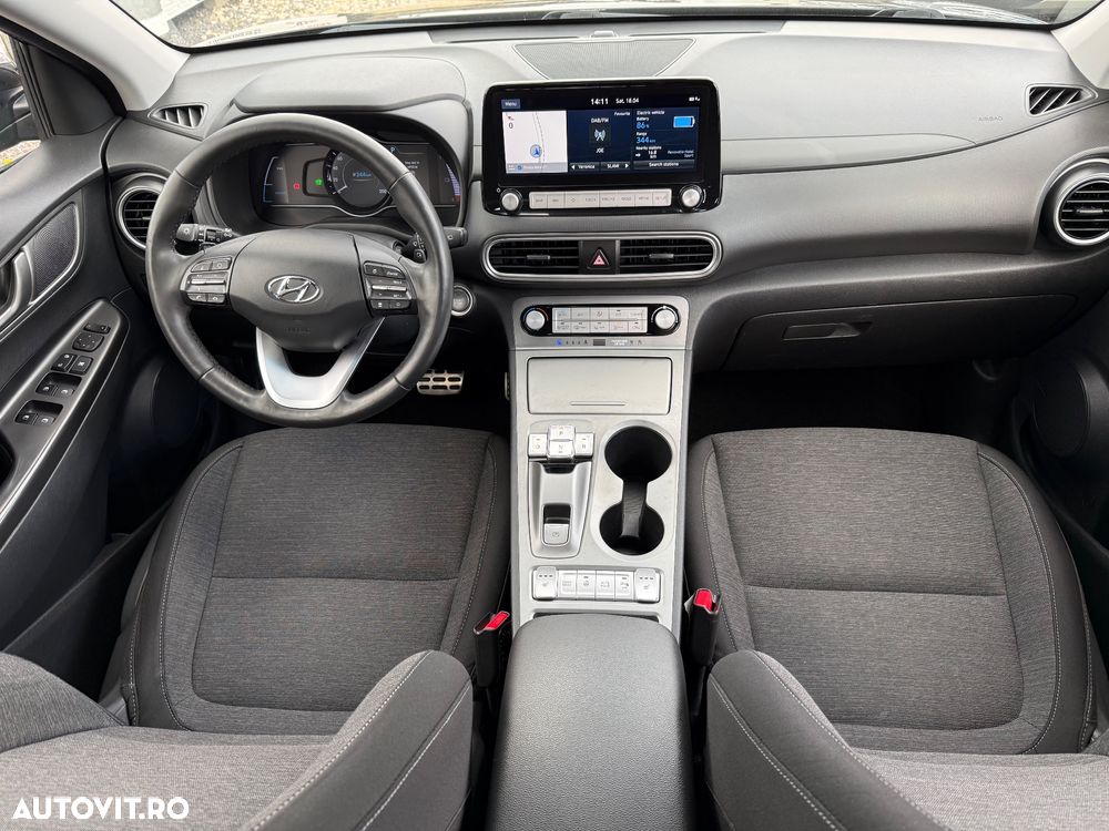 Hyundai KONA Premium - 7
