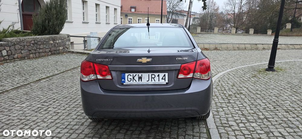 Chevrolet Cruze 1.8 LT+ - 6
