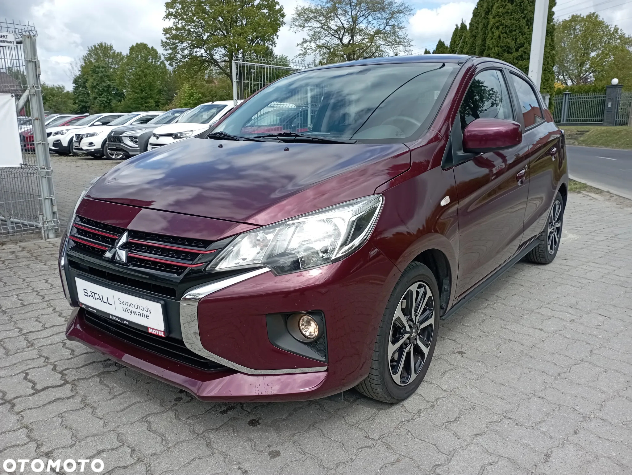 Mitsubishi Space Star 1.2 Intense SDA CVT - 2