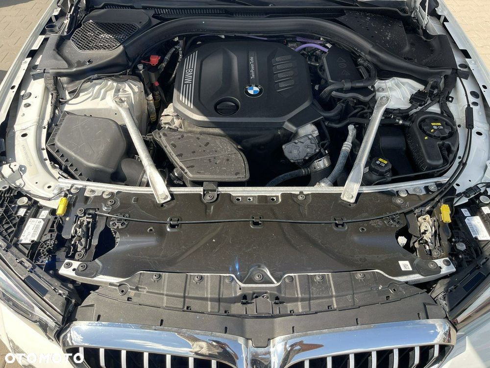 BMW Seria 5 520d xDrive Sport Line - 15