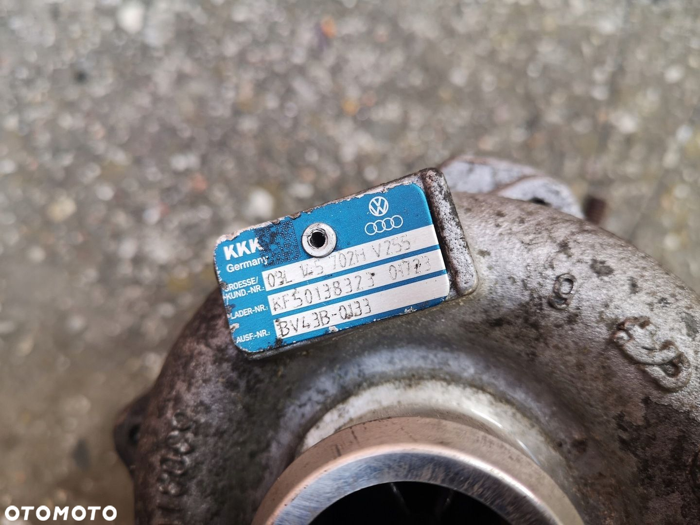 AUDI A4 A5 2.0 TDI TURBOSPRĘŻARKA 03L145702H - 3