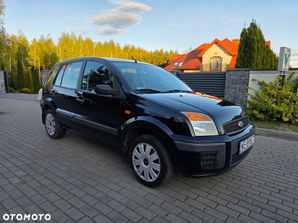 Ford Fusion 1.4 Trend - 10