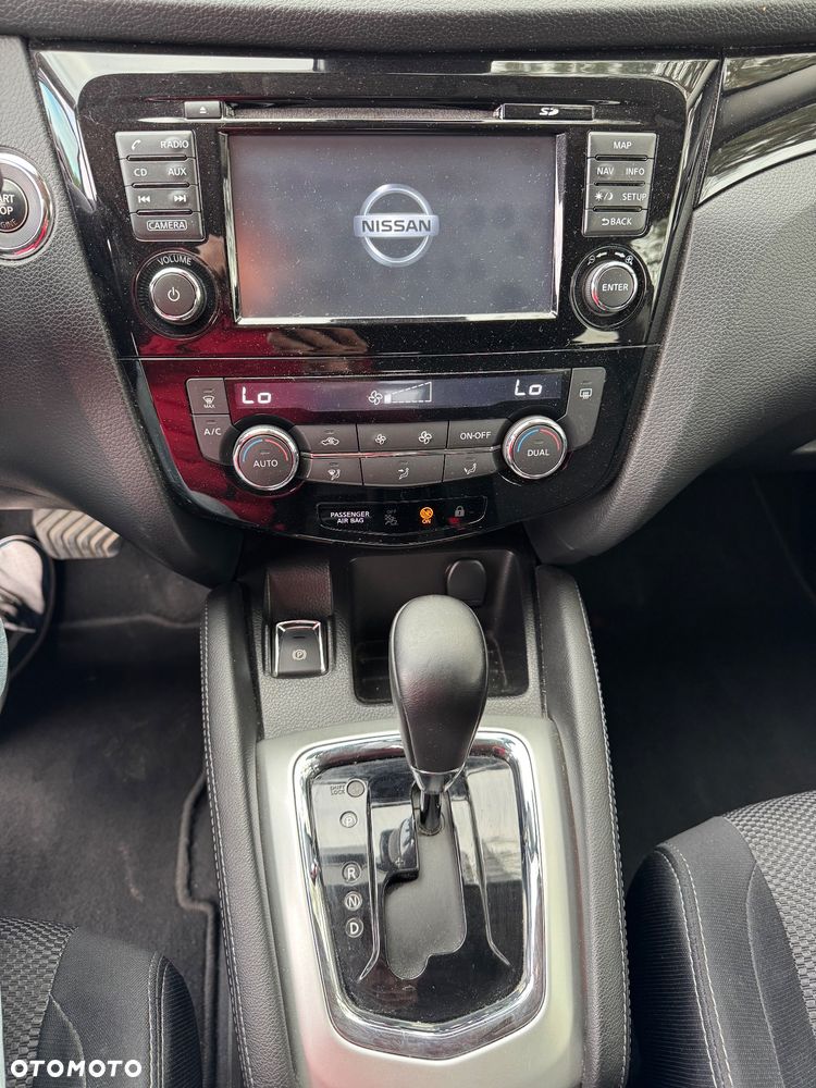 Nissan Qashqai 1.2 DIG-T Xtronic TEKNA - 15