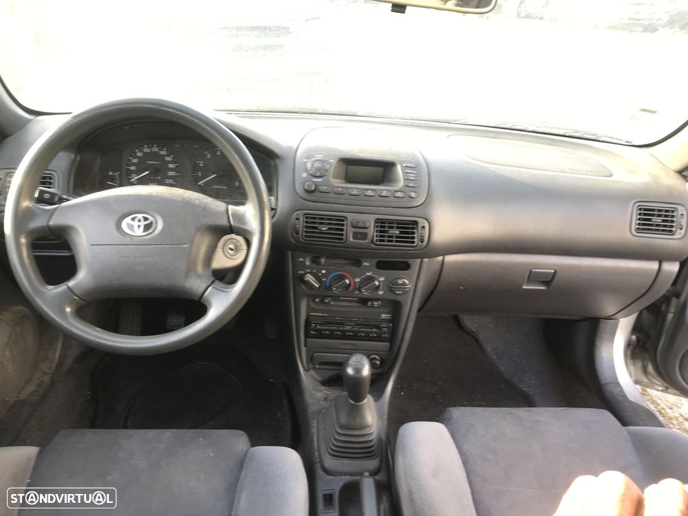 Toyota Corolla E11 1.6 16V 3P 2000 - Para Peças - 9