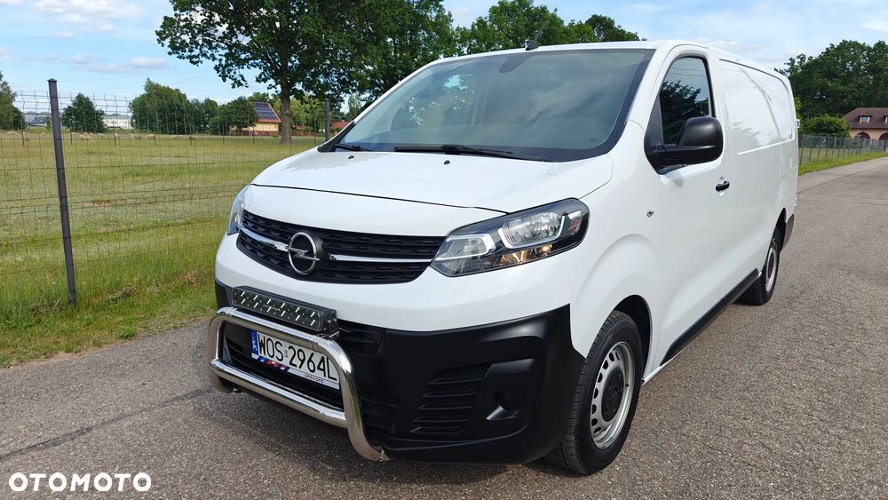 Opel Vivaro - 1