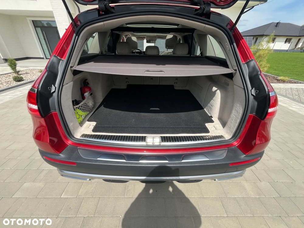 Mercedes-Benz Klasa E 400 d 4-Matic All-Terrain 9G-TRONIC - 9