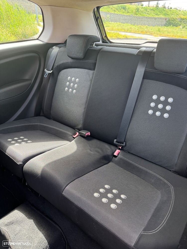 Fiat Grande Punto 1.3 M-Jet Sport - 10