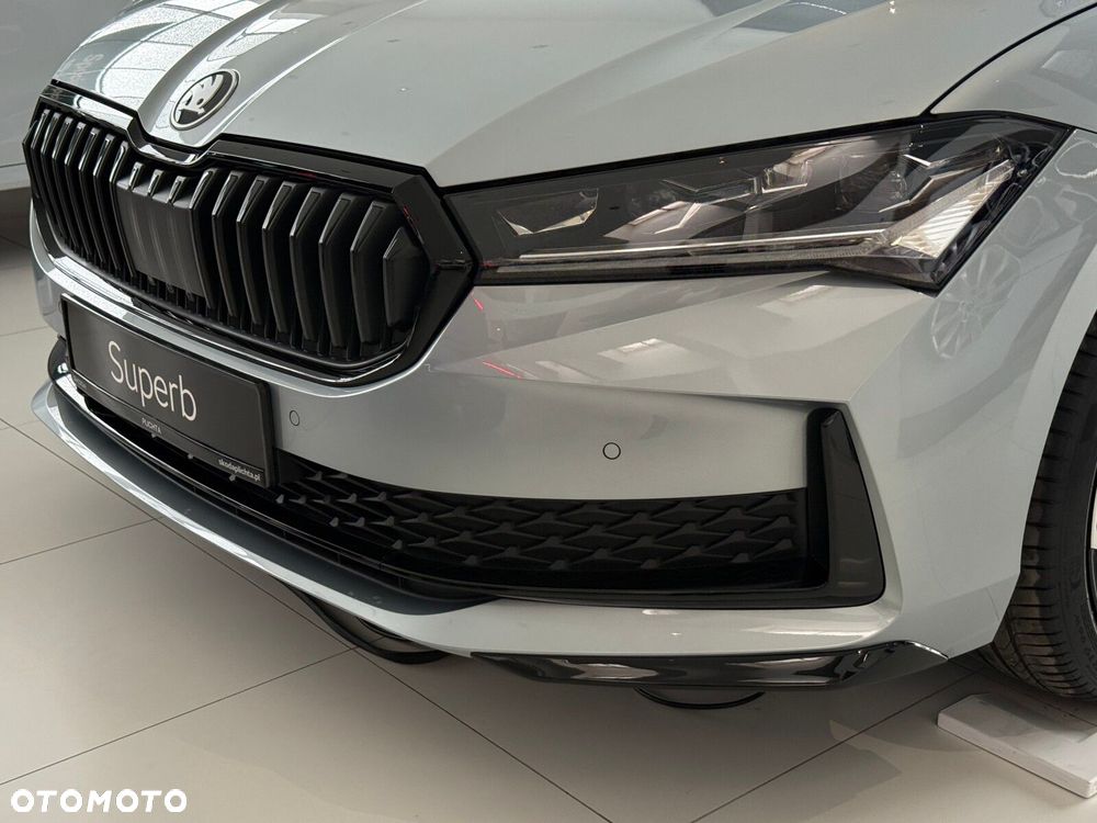 Skoda Superb 2.0 TDI SCR 4x4 Sportline DSG - 33