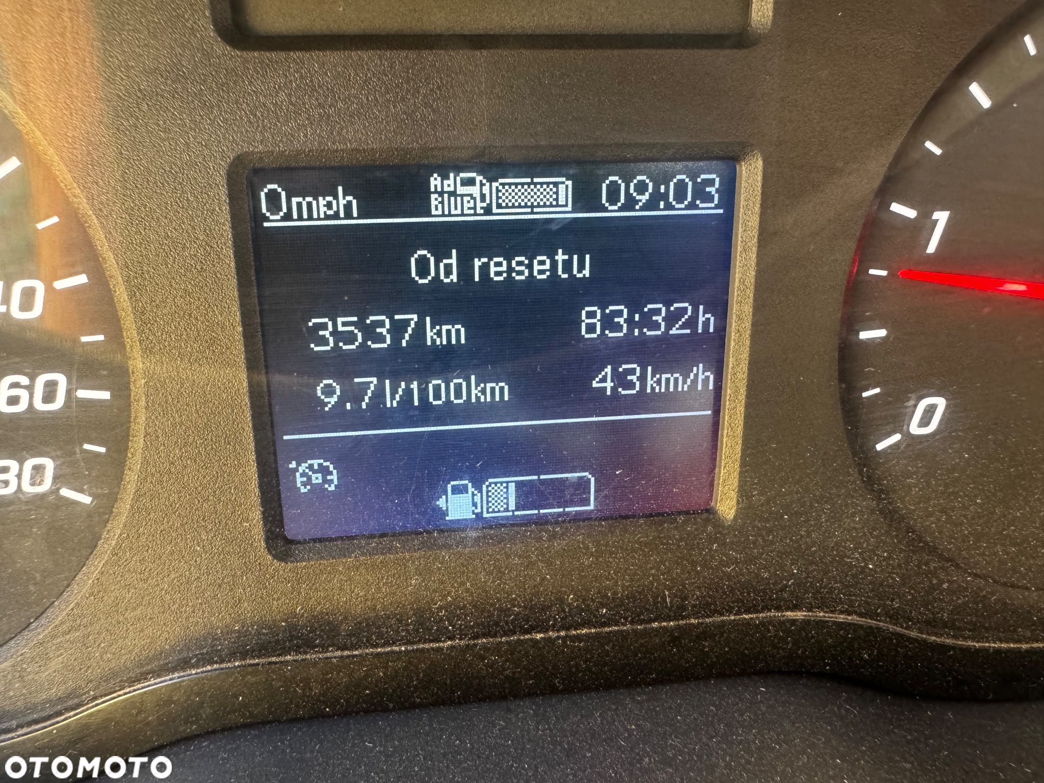 Mercedes-Benz Sprinter - 8